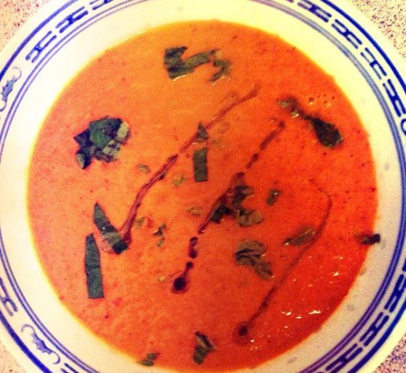 Vegan Cream of Tomato Soup